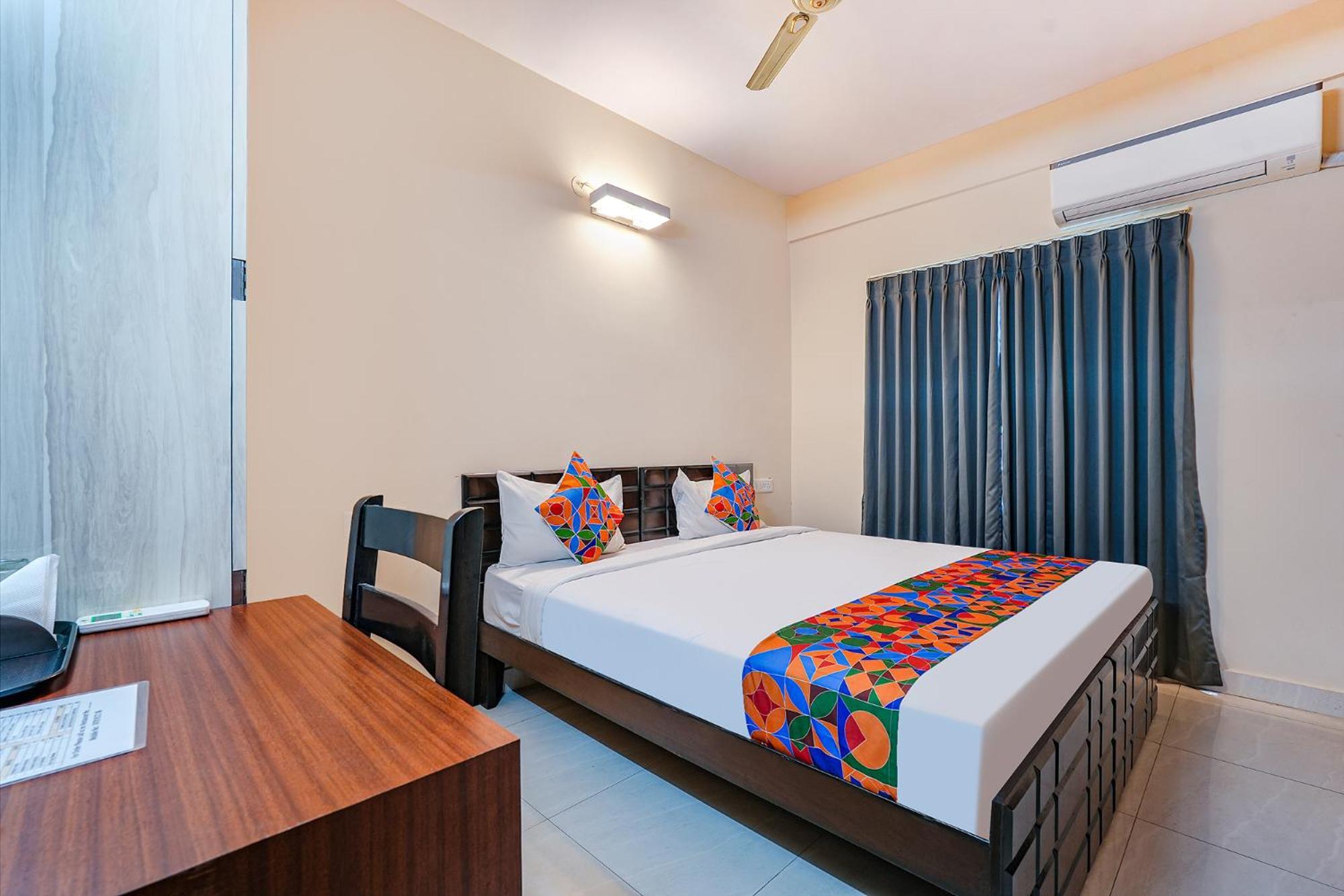 Fabhotel Crystal Suites バンガロール エクステリア 写真